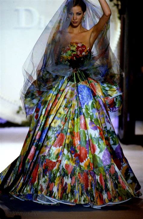 christian dior spring summer 1992|CHRISTIAN DIOR Spring Summer 1992 Paris .